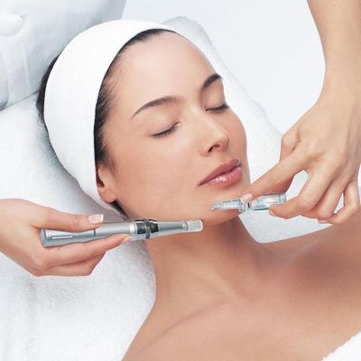 Link to: /programs/microneedling